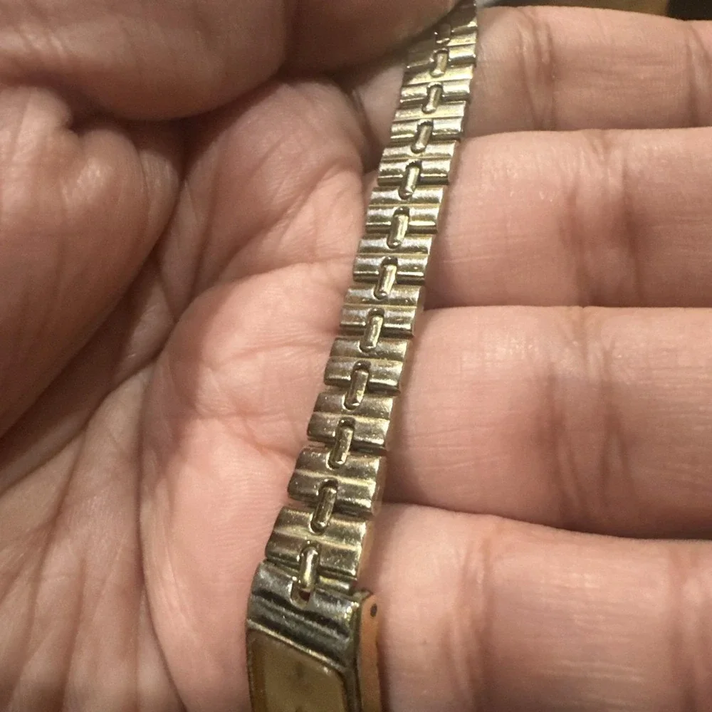 Working Vintage Seiko‎ Women's 13mm Gold Tone Bracelet Watch 2e20-6500 Fit 6.5in